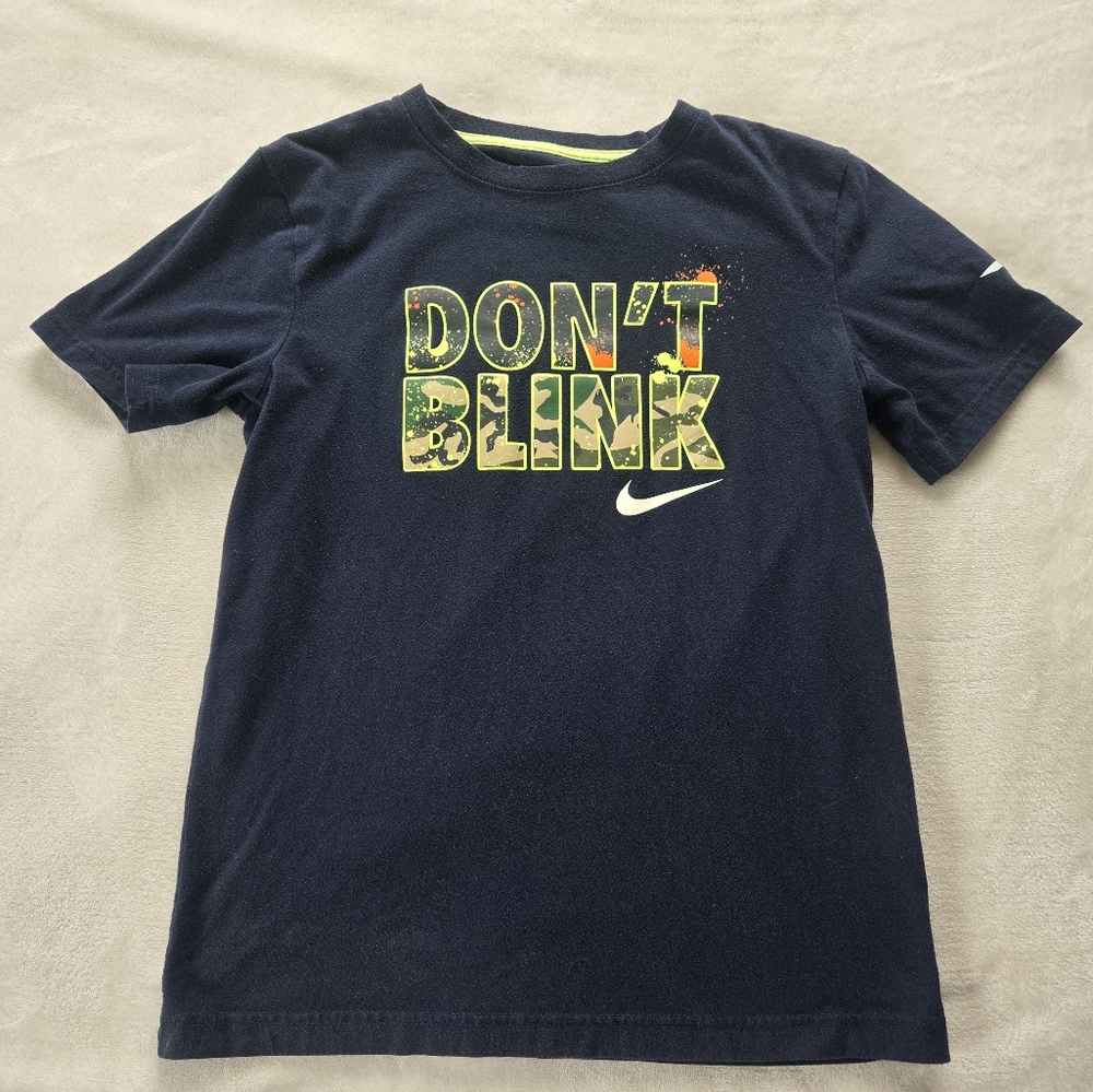 Nike Kids Navy Graphic T-Shirt Size L